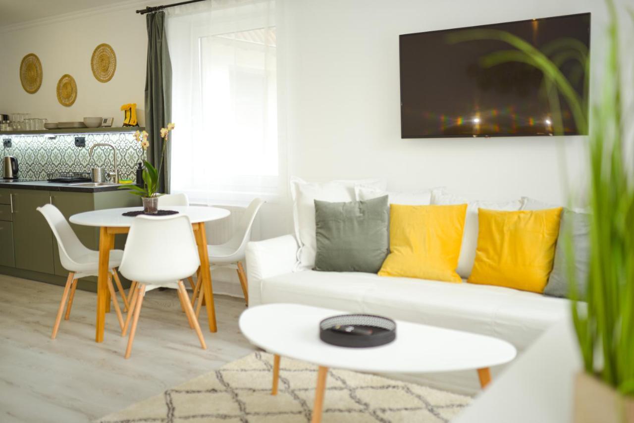 Raba92 Apartman House Екстериор снимка