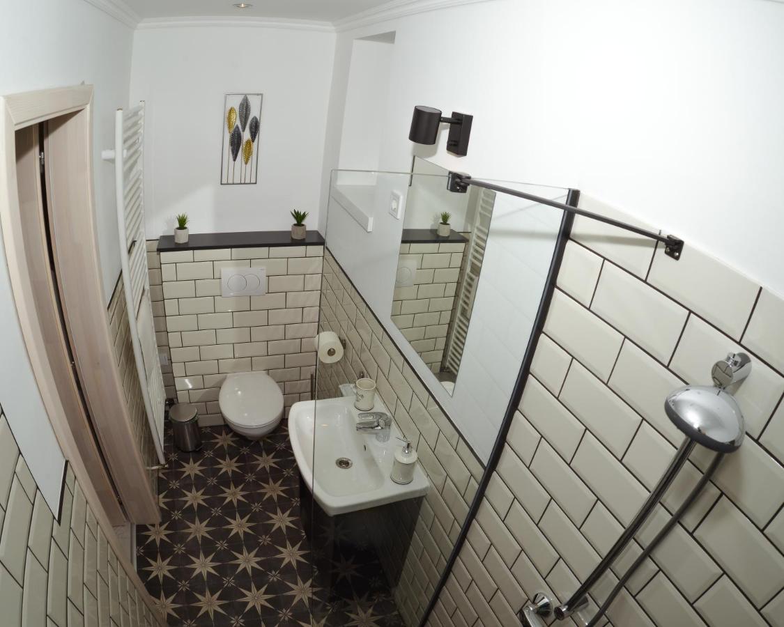 Raba92 Apartman House Екстериор снимка