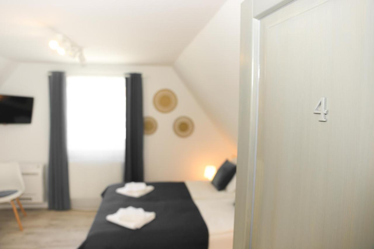 Raba92 Apartman House Екстериор снимка